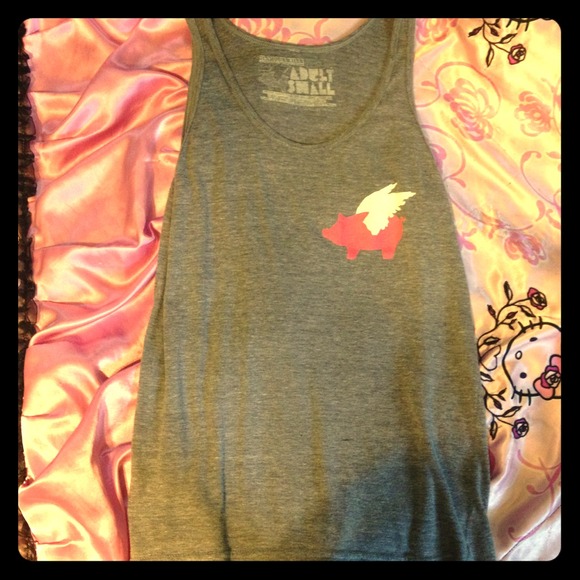 GLAMOUR KILLS! Exclusive tank top :)