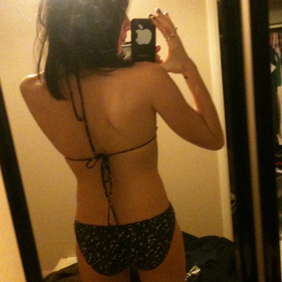 Victoria's secret swimsuit - Picture 2 of 3