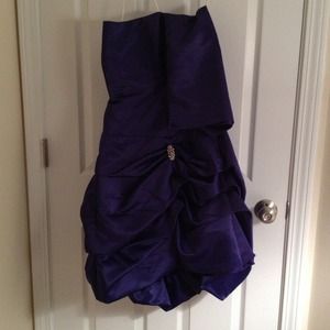 Gorgeous dark purple/blue short dress