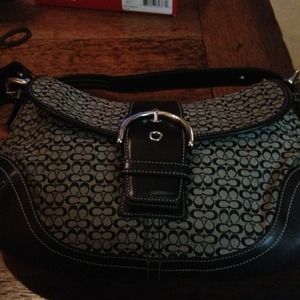 Dropped price Authentic coach hobo