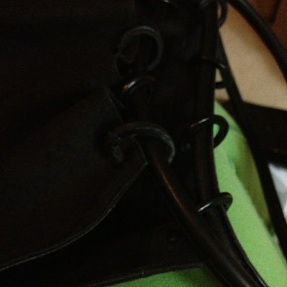 Authentic Gucci purse - Picture 3 of 4