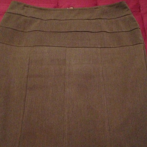 Gray skirt