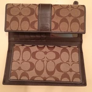 Large Coach Wallet **On Hold for @leach5**