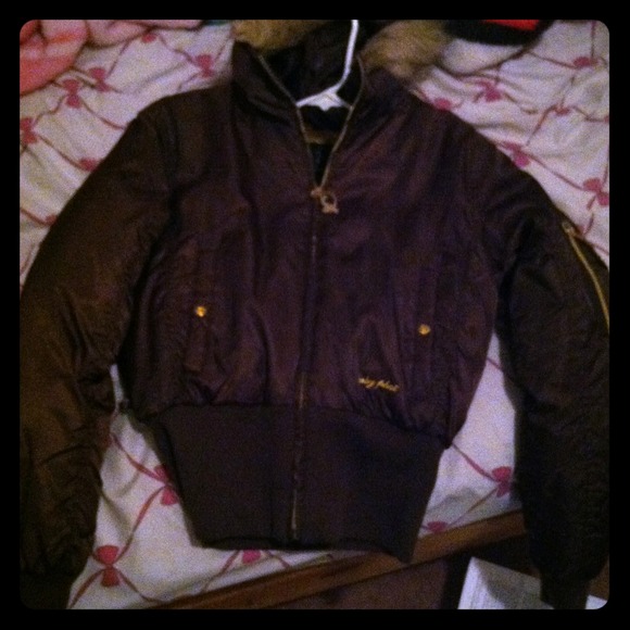 Size small