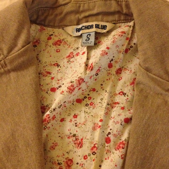 Cute jacket - small - Picture 2 of 3