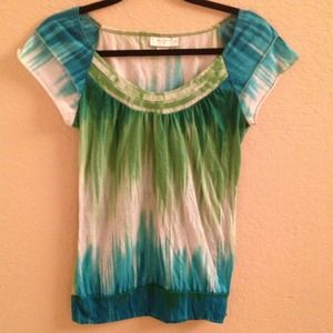 Bundle - Fun tie dye top and shorts
