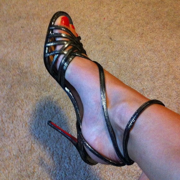 Christian Louboutin Beverly. Guarantied Authentic.