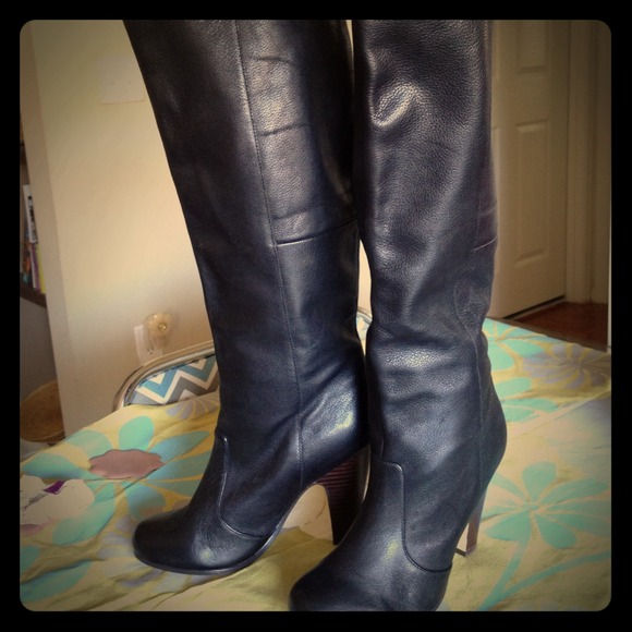 ❗Reduced SUPER comfy! Dolce Vita Knee High Boots 7