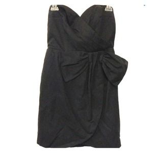 🚫SOLD🚫Super cute Little Black Dress!!