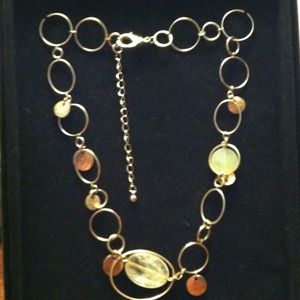 Goldtone and Cream Lucite Stone Necklace