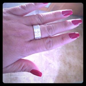 Tiffany & Co. 925 sterling silver size 7