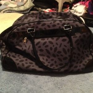 Large luggage/duffle bag