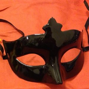 Black Masquerade Mask (unisex)