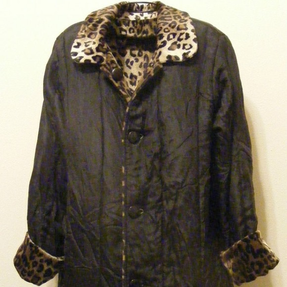 ***SOLD***SOFT LEOPARD FAUX FUR JACKET - Picture 4 of 4