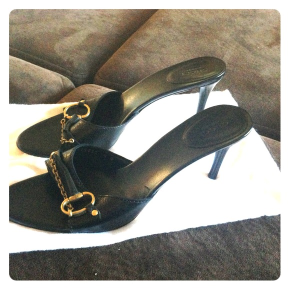 *Reduced!* Gucci Leather Horesbit Mule Sandals 9