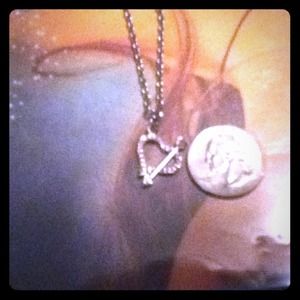 Sparkly heart arrow necklace