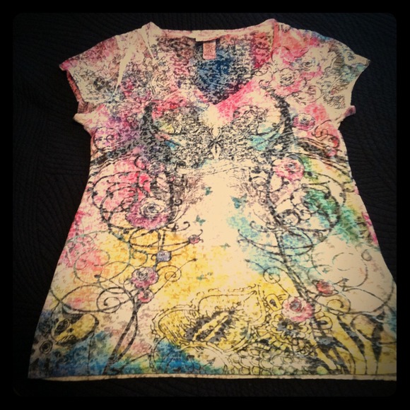 Graphic burn out v-neck tee - Picture 1 of 3