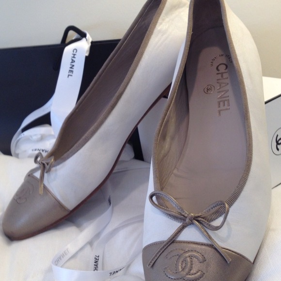 💔SOLD💔CHANEL Ballet Flats