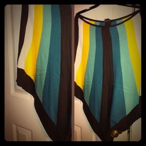 BCBG MaxAzria poncho