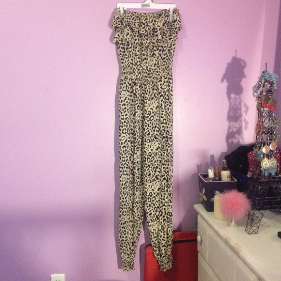 Cheetah jumpsuit