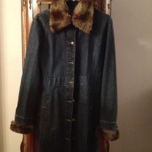 Denim - Long blue jean jacket with faux fur::reserved Denim - Long blue jean jacket with faux fur::reserved