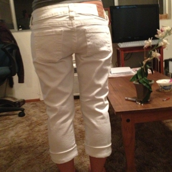 SOLD!!! NWOT. True Religions!! - Picture 4 of 4