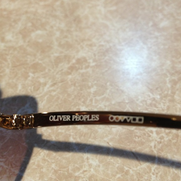 OLIVER PEOPLES: Cute Sacha Sunglasses!👓 - Picture 3 of 4