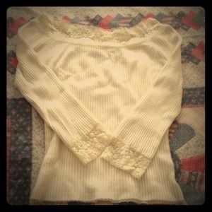 3/4 length sleeve white top