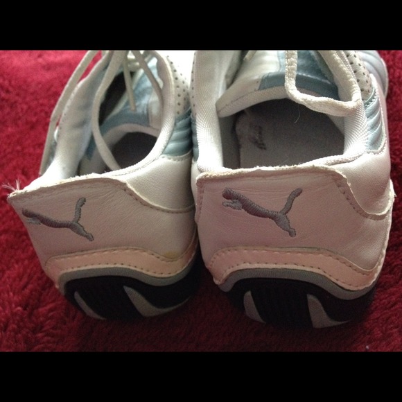 shoes - Picture 2 of 3