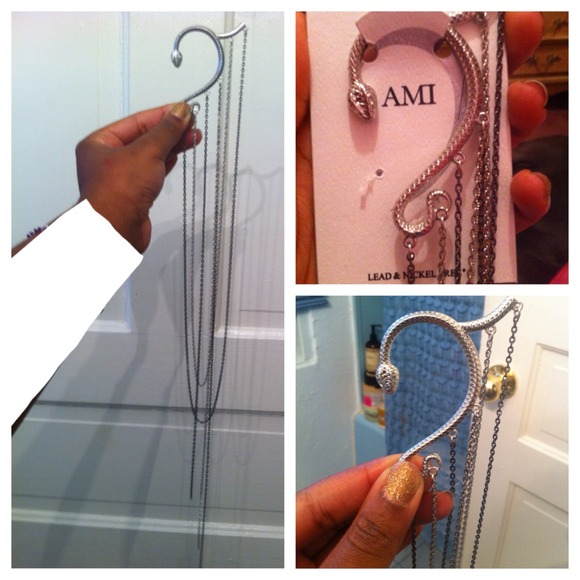 Snake Ear Cuff Chain Accessory Left - Picture 2 of 3
