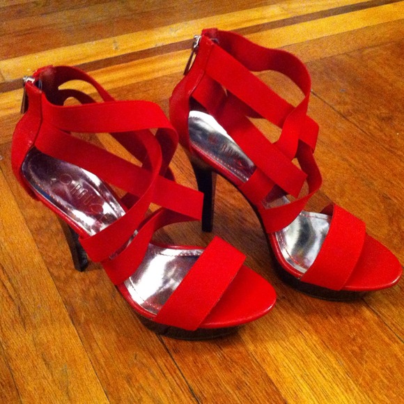 Rouge Shoes - Sold in Bundle - Sexy Red Strappy Heels