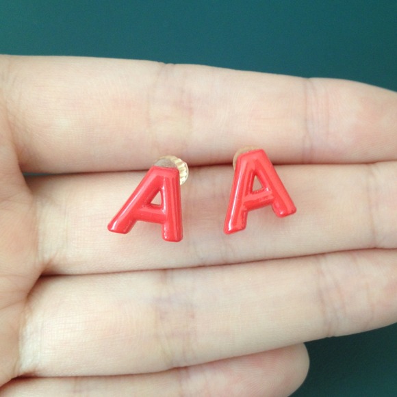 Vintage/80's "A" red lucite earrings