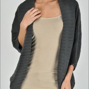 Grey cardigan. Medium