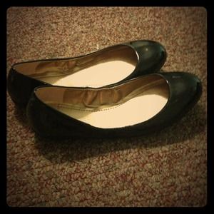 Bcbg black flats
