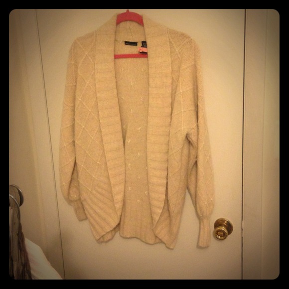 Beige/tan cocoon style cardigan
