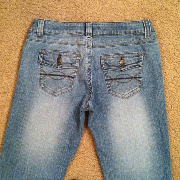 Jeans - Picture 2 of 2
