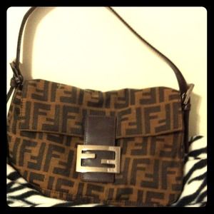 ⚡Small FENDI Bag⚡