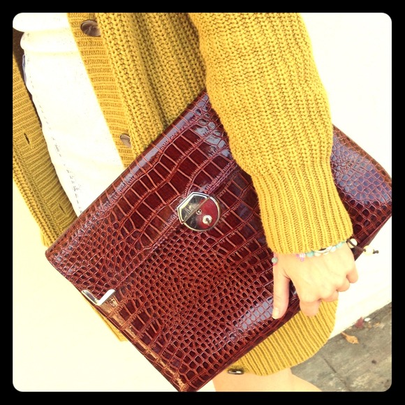 Clutches & Wallets - Crocodile Envelope Clutch