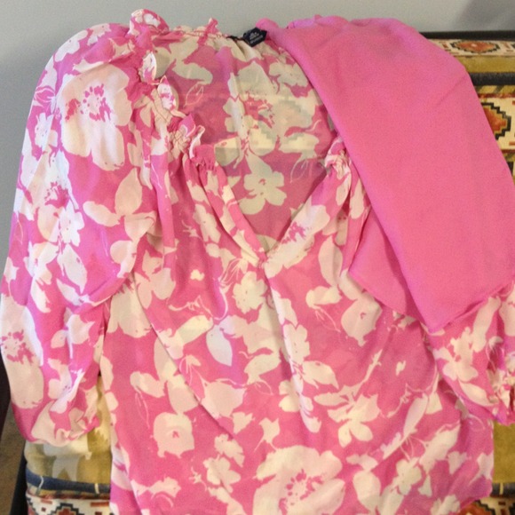 ❌Sold on eBay ❌Chaps pink top with tank- medium - Picture 1 of 1