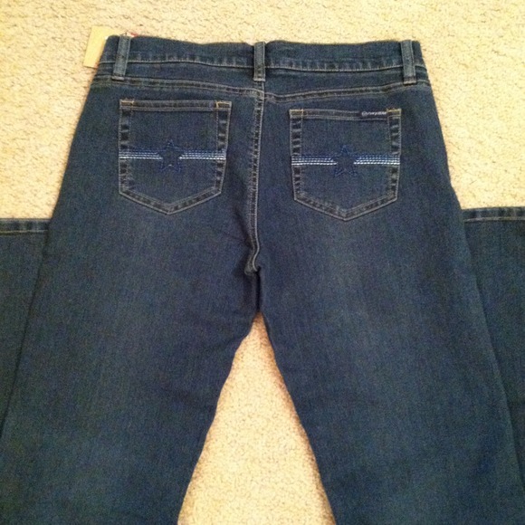 NWT Roxy Jeans - Picture 3 of 3