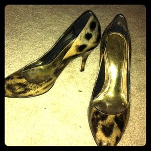 Antonio Melani size 6 heels