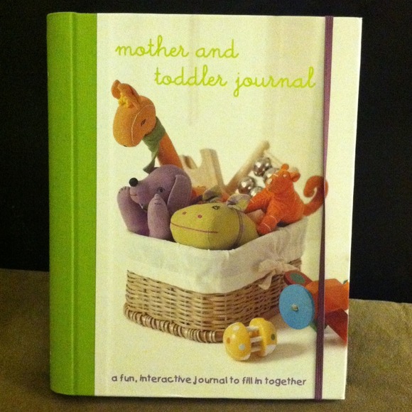 ❌sold❌Brand new mother and toddler journal  cute!!