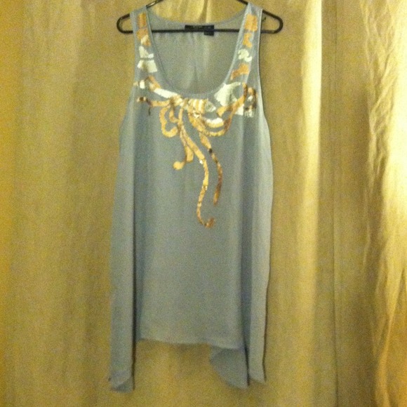 ❌sold❌NWOT semi-sheer grey top with sequins