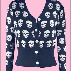 Skull cardigan for girl with rock n roll style