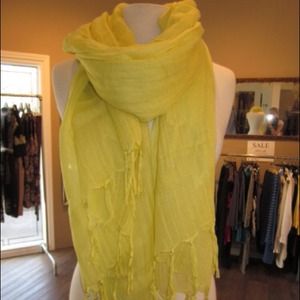 Yellow scarf