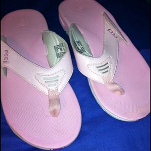 Reef flip flops