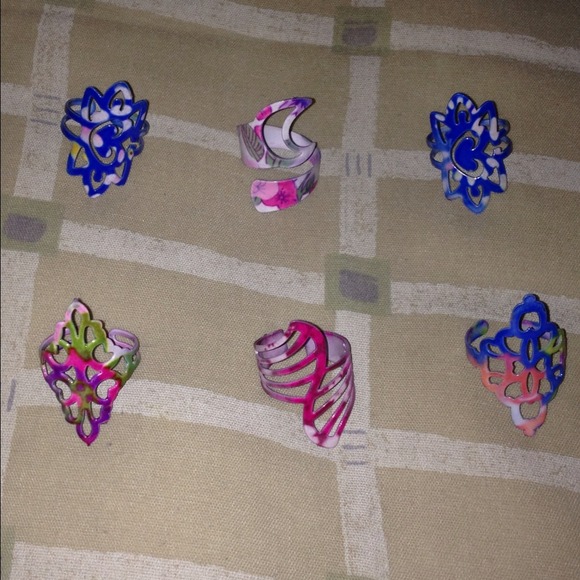 Colorful Rings - Picture 1 of 1
