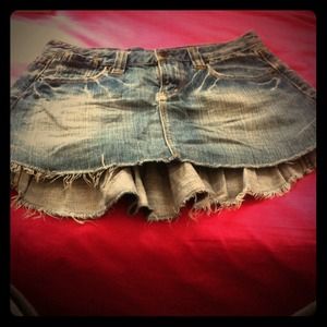 Buffalo jeans skirt only worn once .