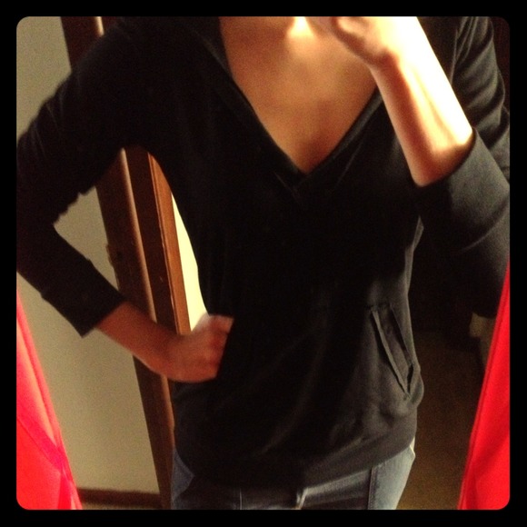 NEW black Mesmerize hooded top, so soft