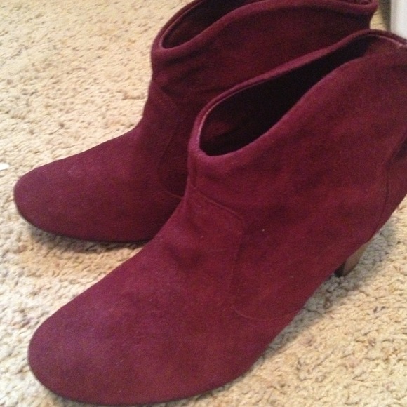 Steven by Steve Madden Boots - REDUCED! New STEVEN SteveMadden burgundy boots 8.5